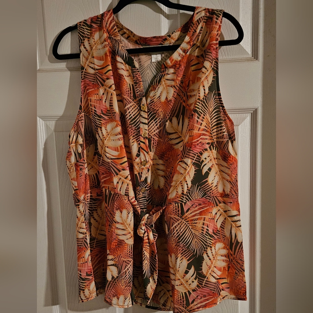 Women's Blouse with knot front waist  / 1X